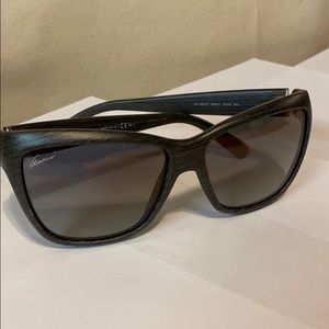 Gucci wood grain sunglasses